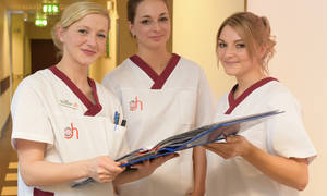 JoHo Wiesbaden Pflege Team Ärzte Gesundheit